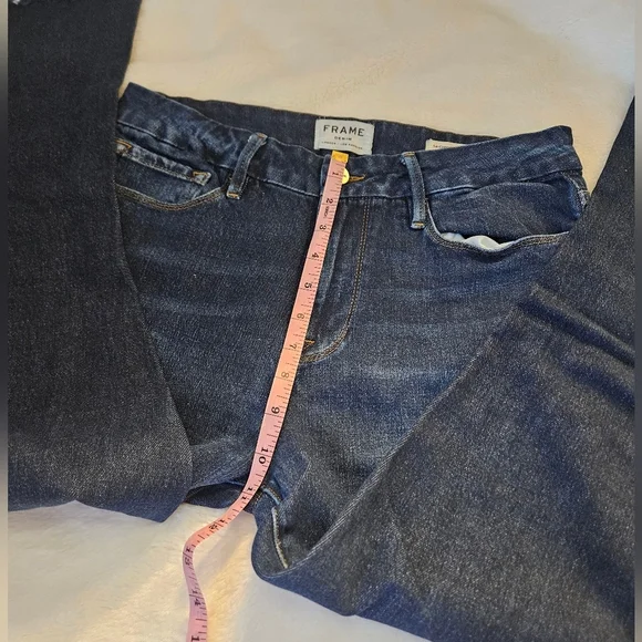 FRAME Jeans - Picture 14 of 14